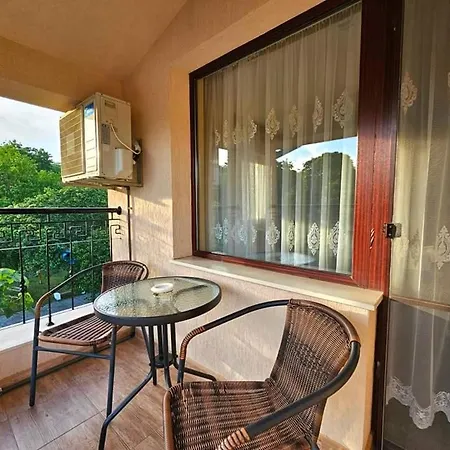 Magnolia Guest house 4*